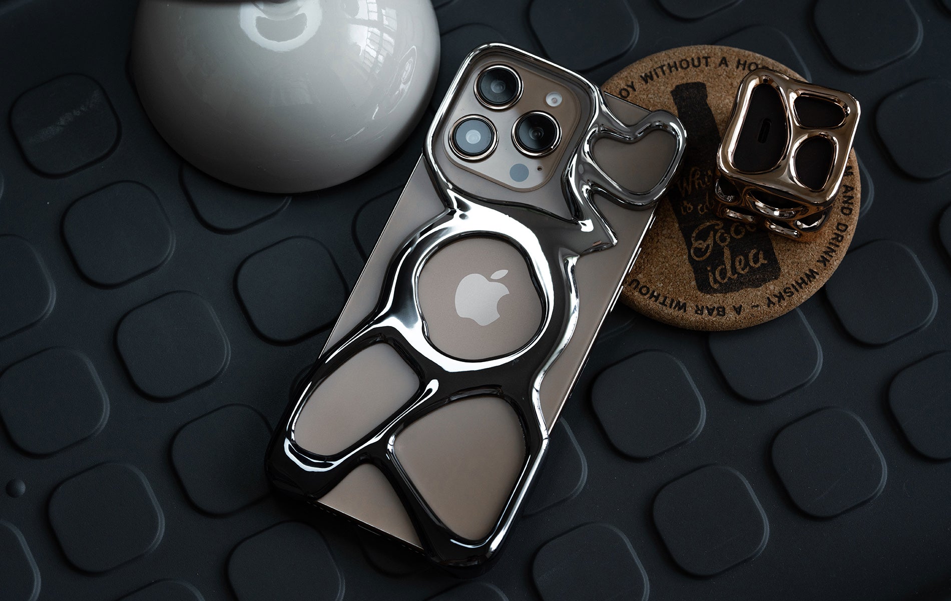 AM Emptiness iPhone Case + Emptiness Charger Combo - Angry Miao