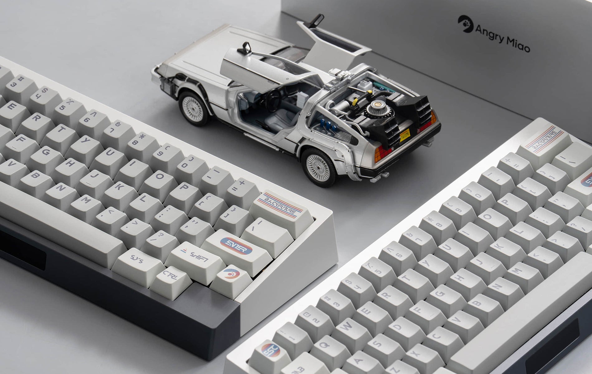 AM Compact Touch (65 Less) - Angry Miao