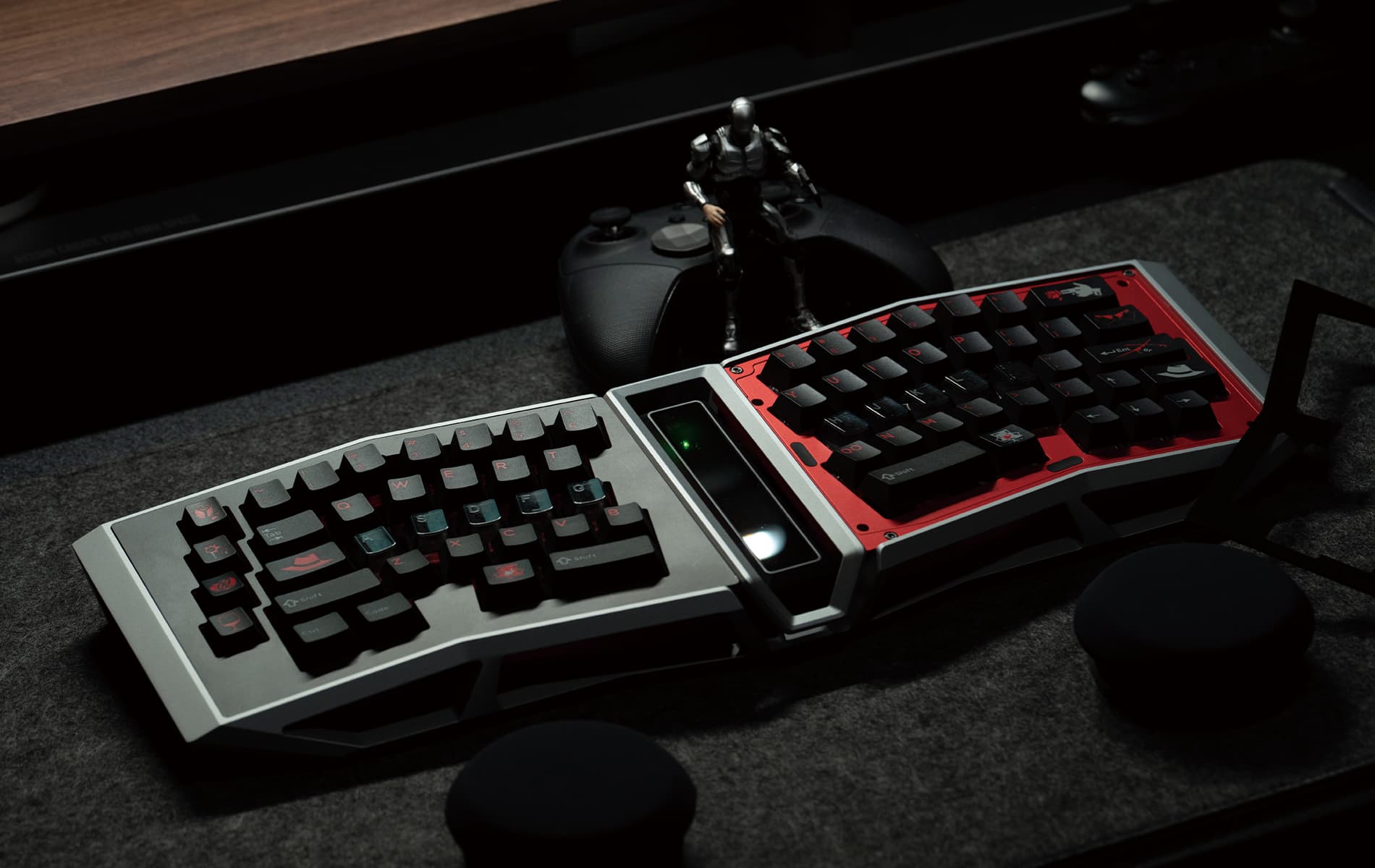 Hover Ergonomic Maglev Wrist Rest - Angry Miao