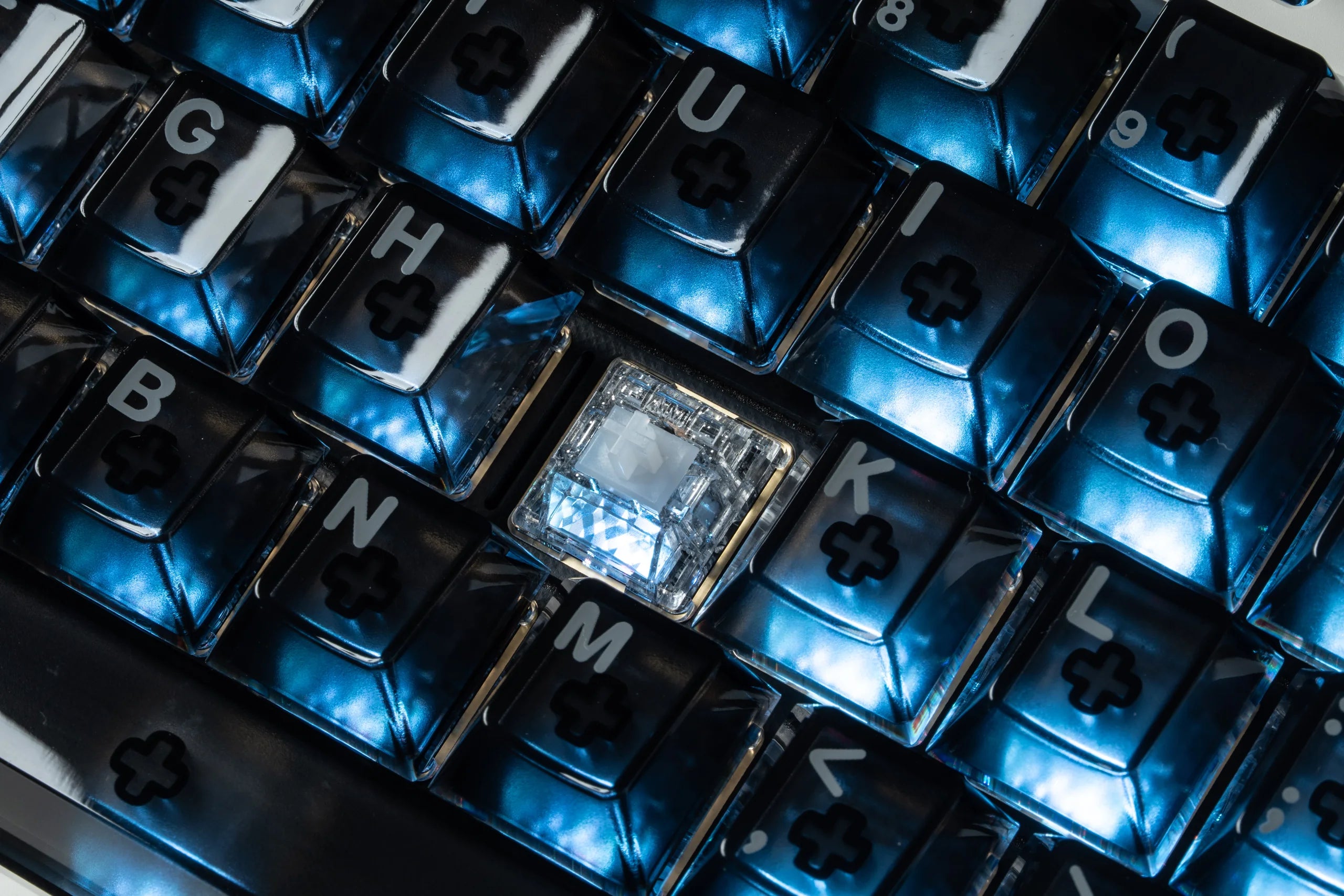 Icy Silver Pro V3 Switches (90pcs) - Angry Miao