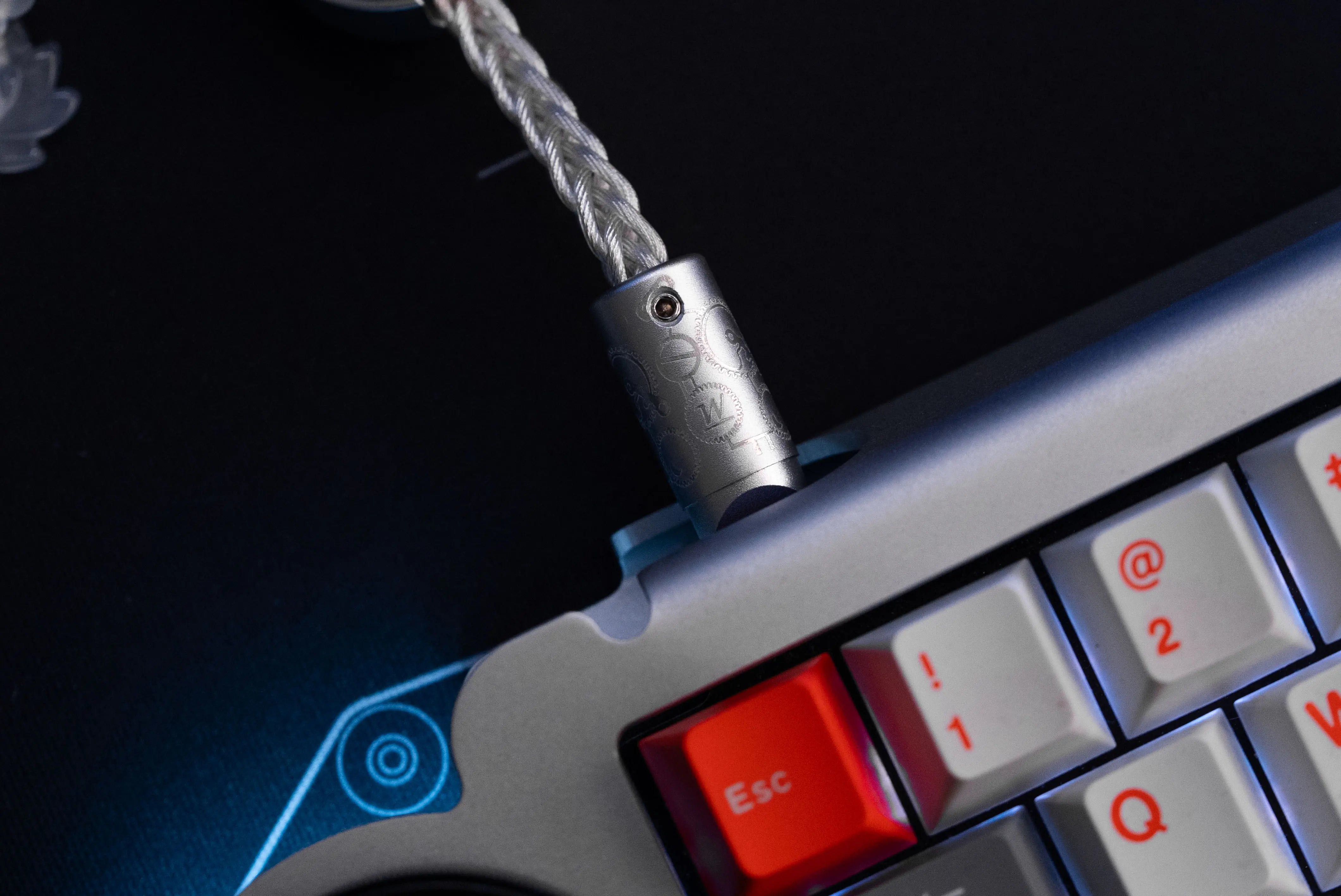 AM x WINSHOP Split Dual 8K Braided Metal + OCC Gaming Cable - Angry Miao