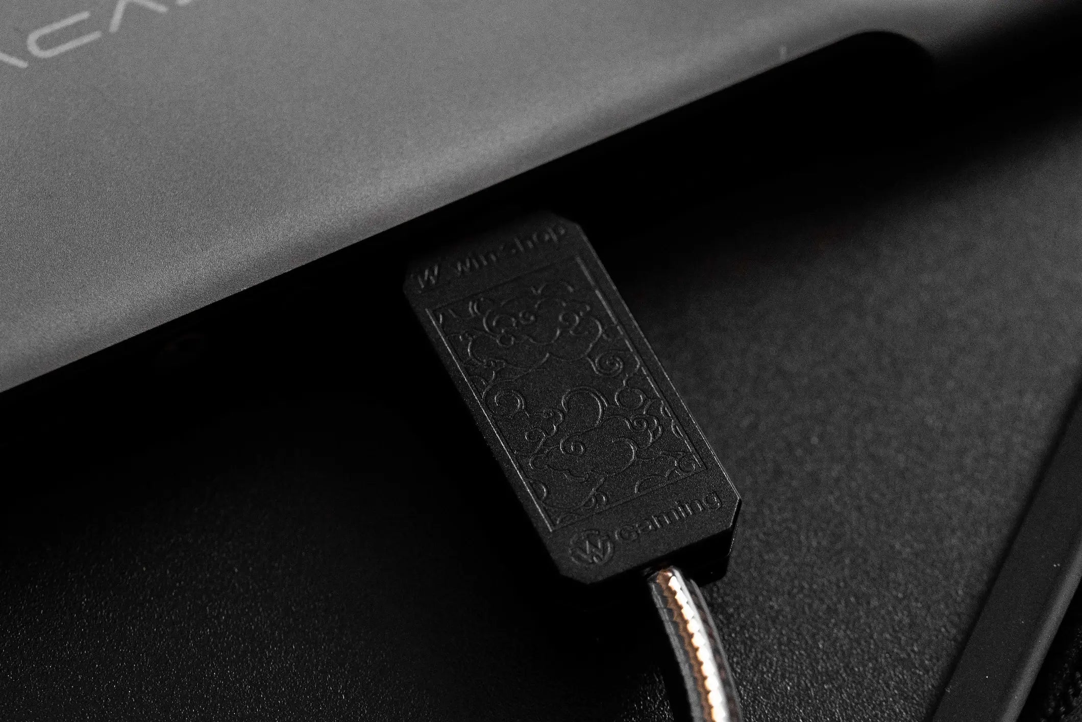 AM x WINSHOP Split Dual 8K Braided Metal + OCC Gaming Cable - Angry Miao