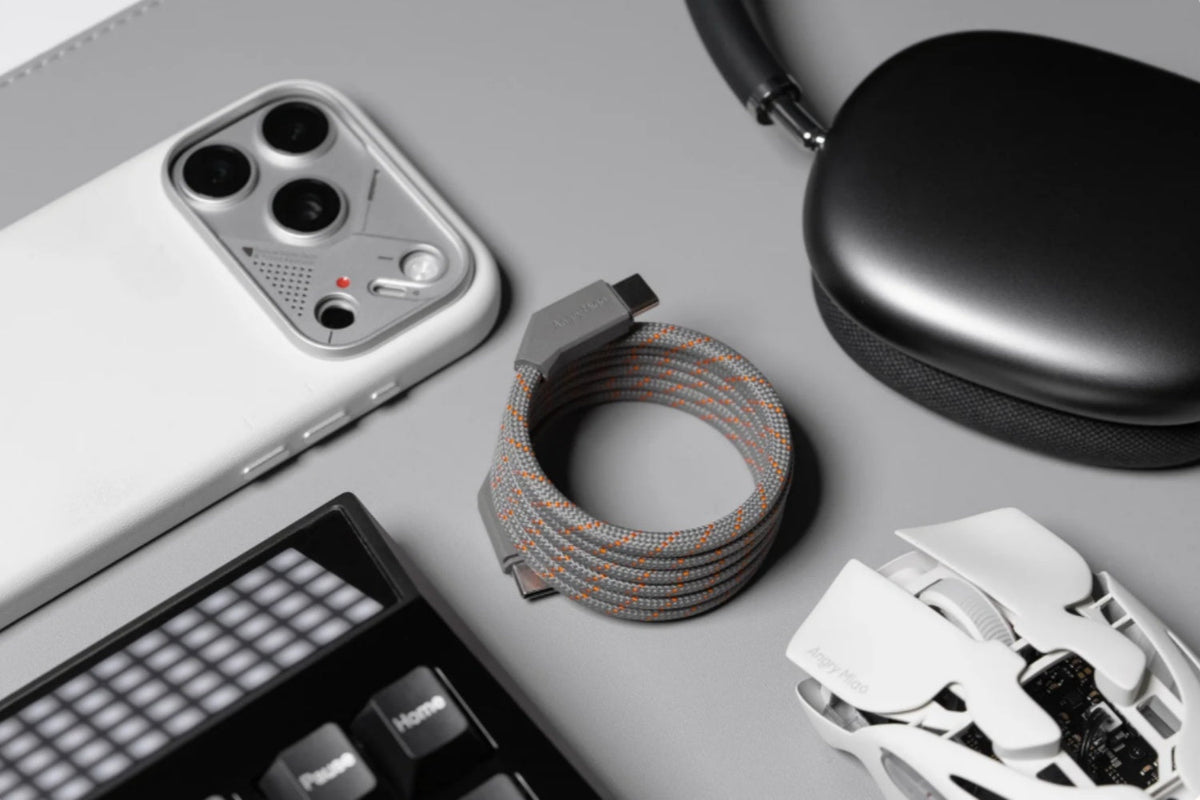 AM SLANTCABLE Magnetic Self Coiling Cable