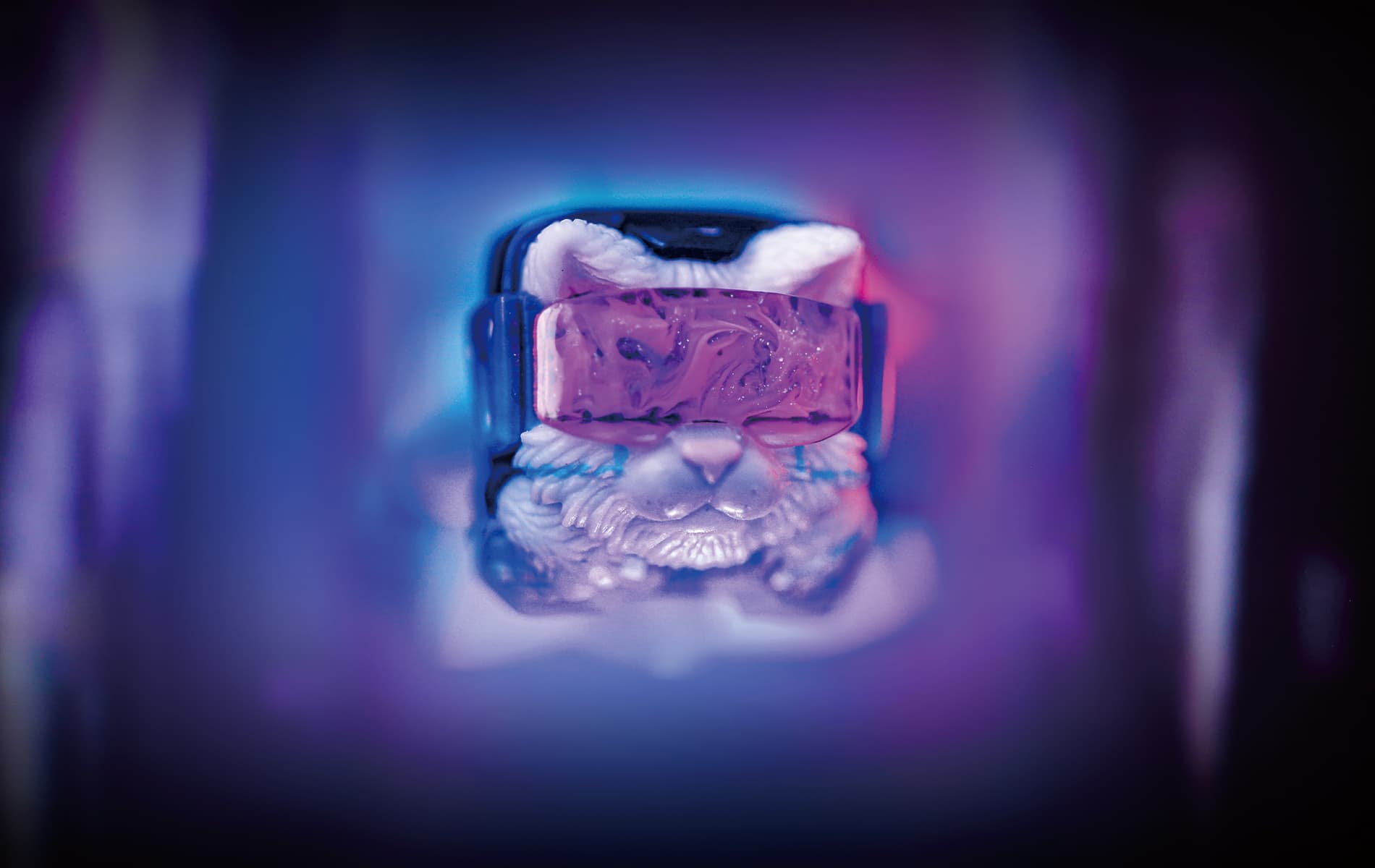 "COSMO KILLER" R2 - ARTISAN KEYCAP (Angry Miao x Artkey Universe)