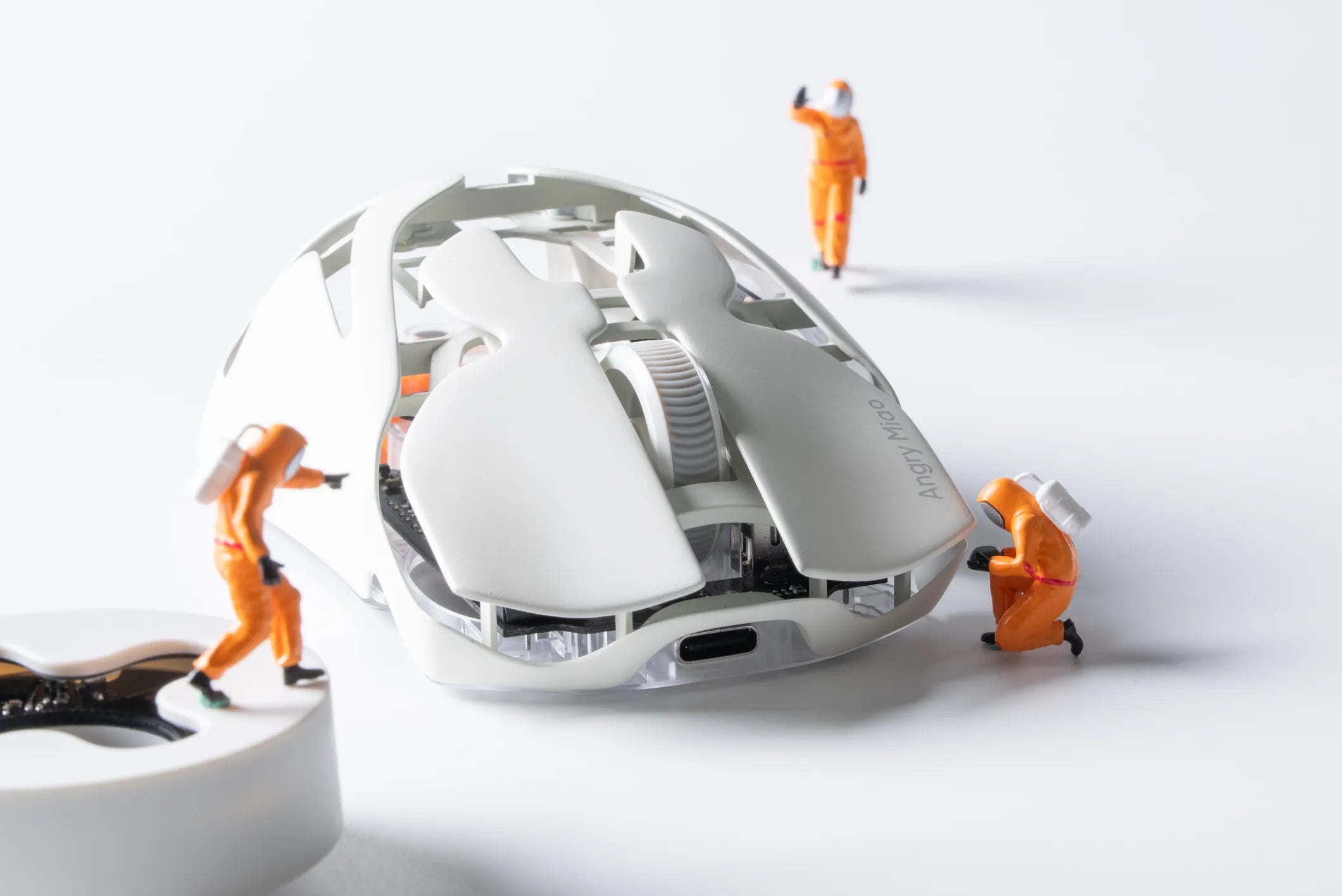 AM INFINITY .97 : Wireles Ultralight Magnesium Alloy Gaming Mouse - Angry Miao