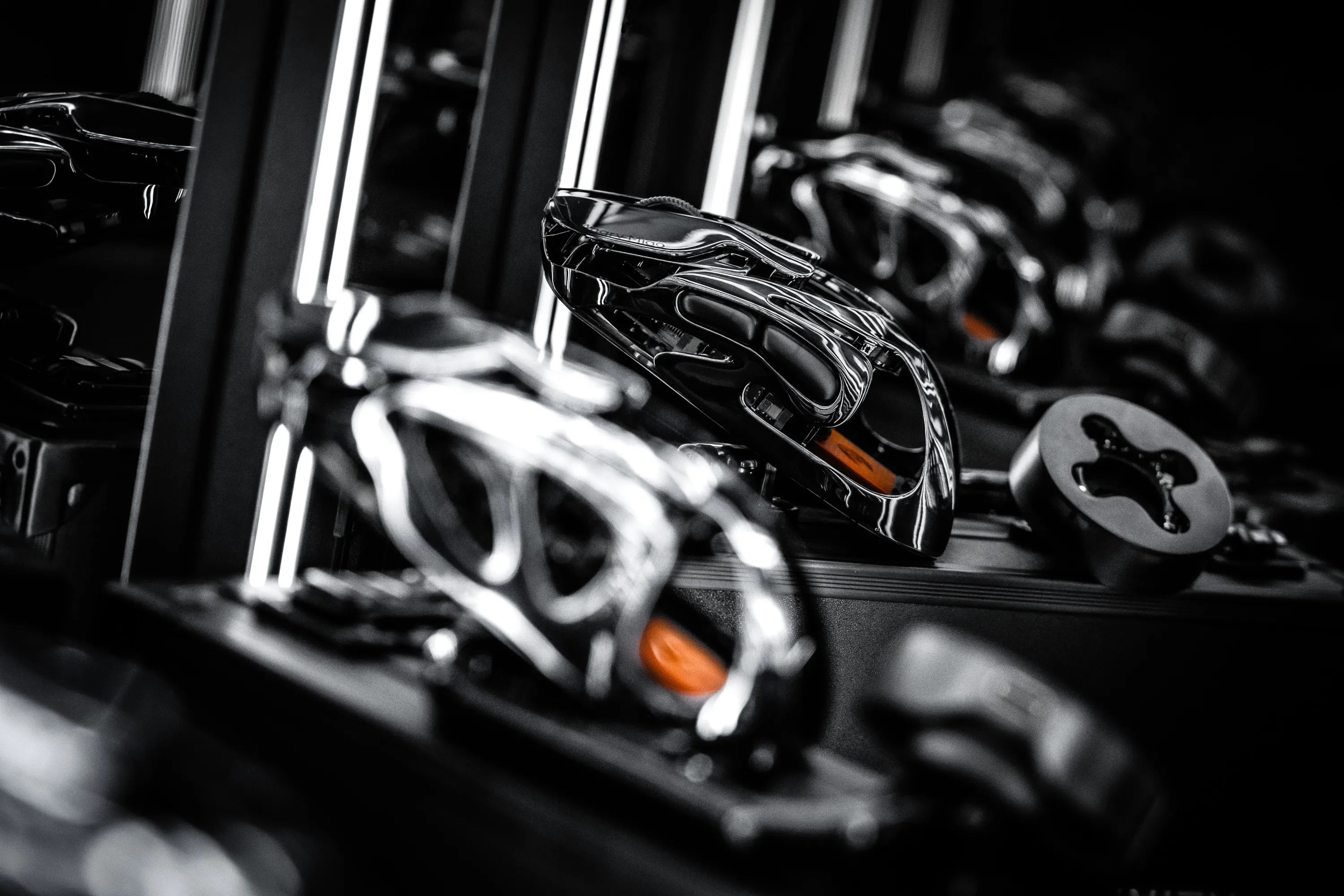 AM INFINITY MOUSE - Mirror Shadow (Pre-sale)