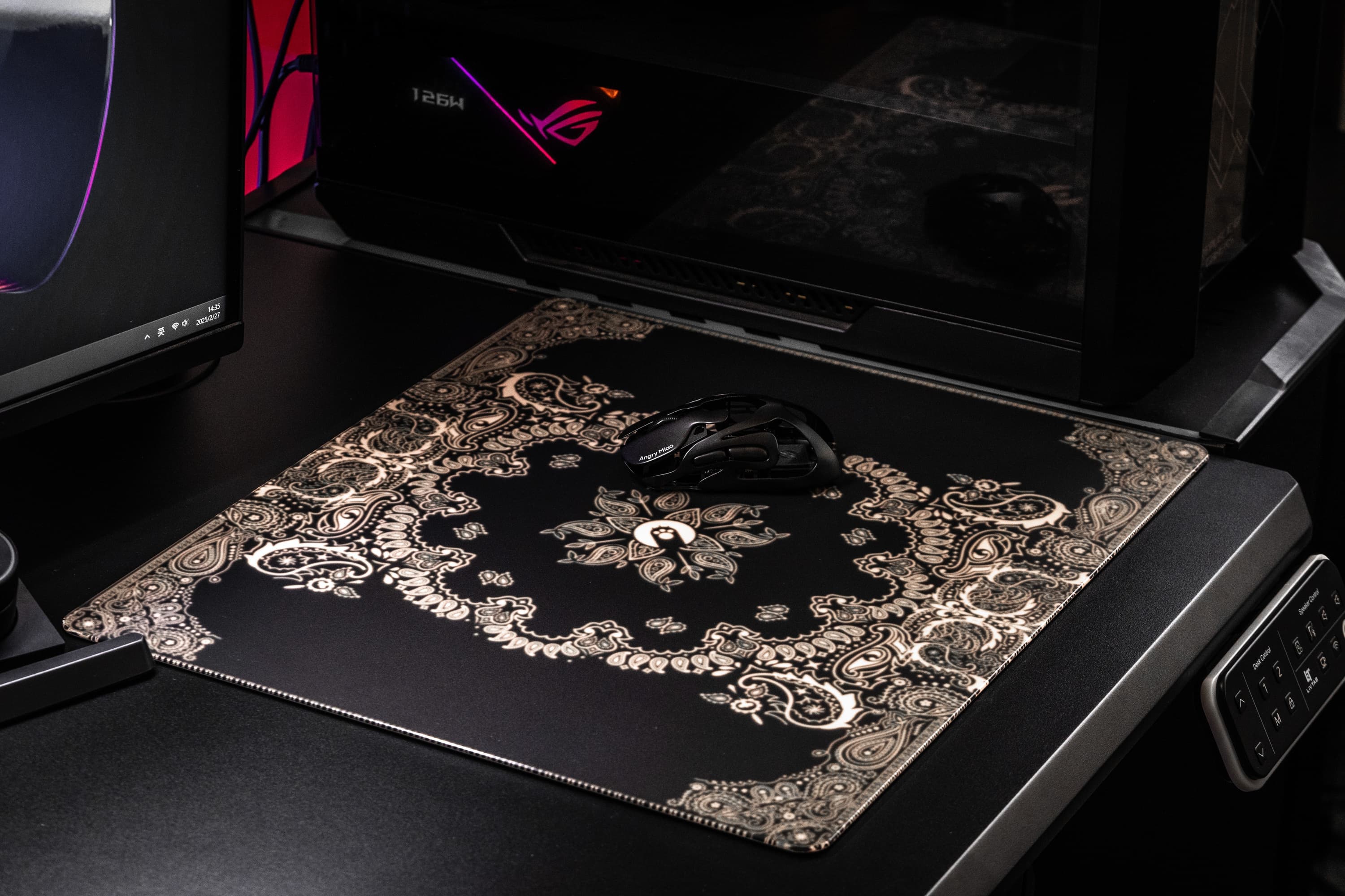 AM SilkGlass Gaming Mouse Pad  - Angry Miao