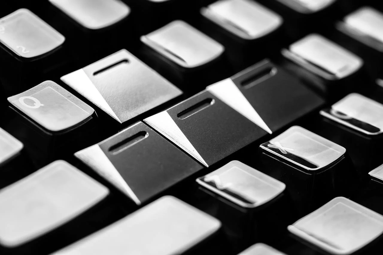 DISPACE TOUCH Graphite Gray Artisan Keycap (Pre-sale)