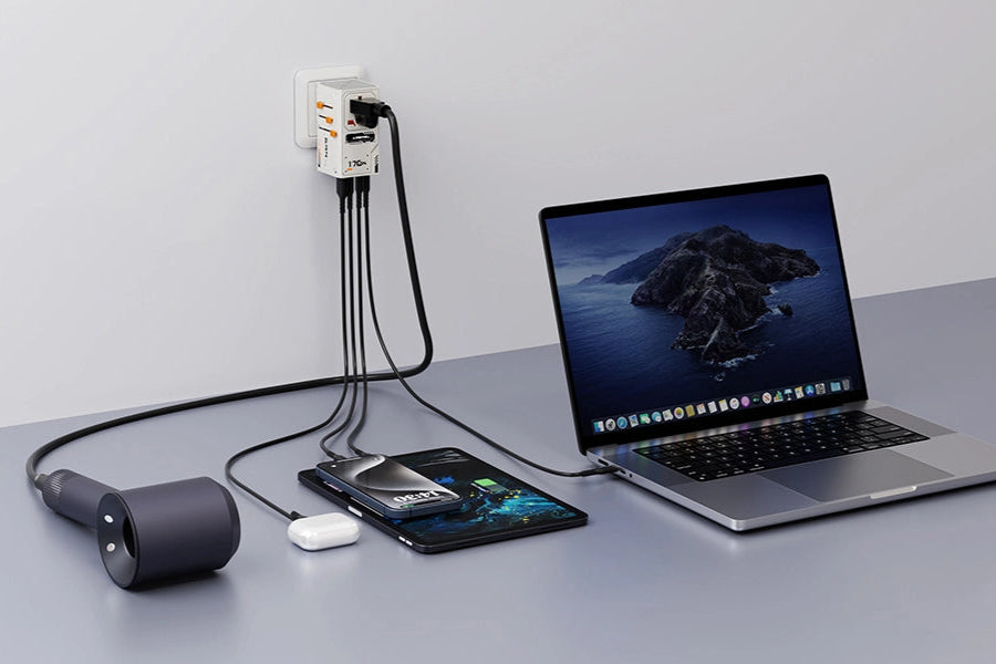 Tegic x Arsmel VisaPro 170W All-in-One Travel Adapter